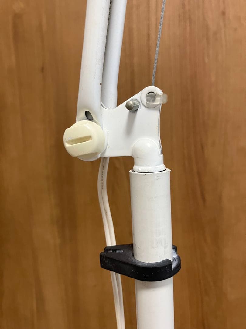 スワン電器　フロアスタンド￼　アーム式 ホワイト