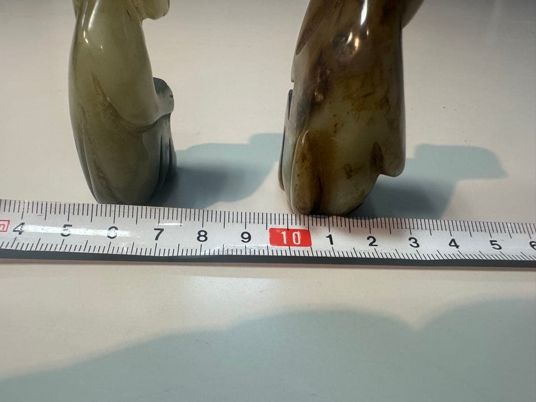 中国古玩 翡翠彫刻猿 2個 古玉