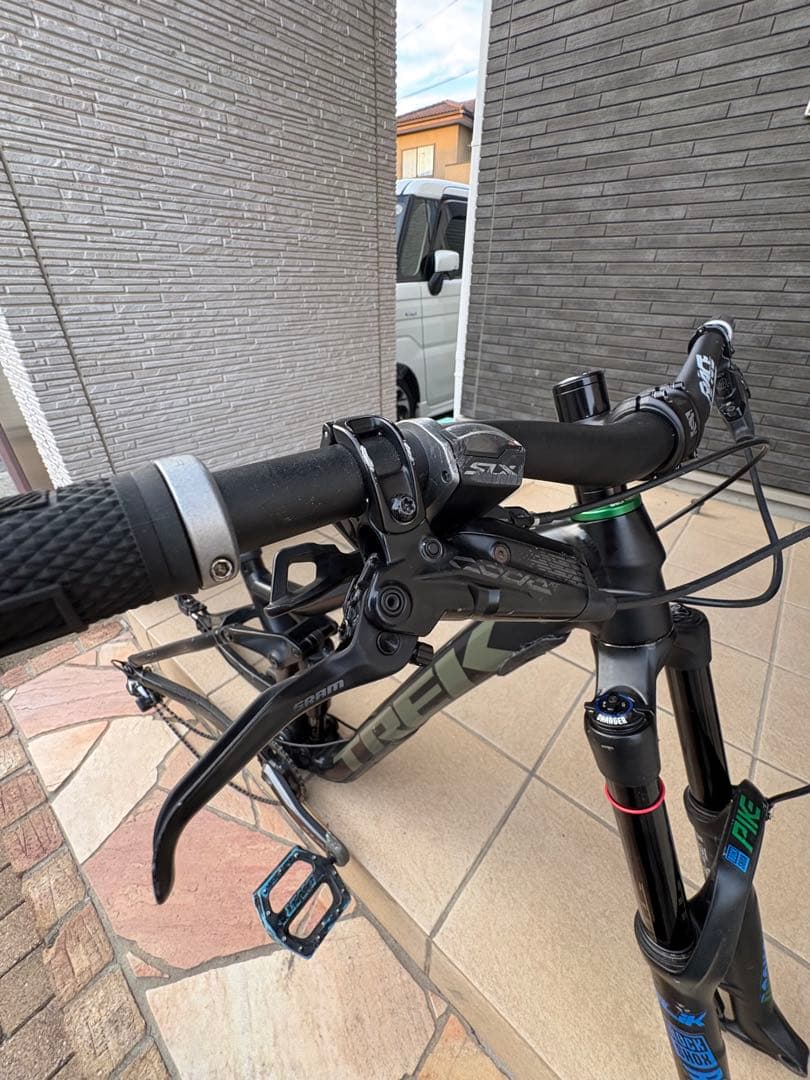 TREK remedy フレームセット　フルサス