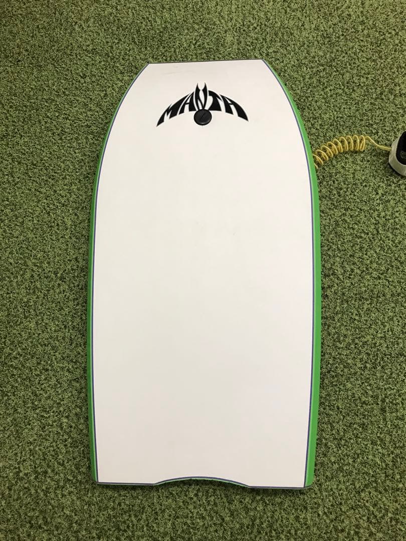 メルカリ出品　MANTA HURRICANEボディーボード　リーシュコード付き