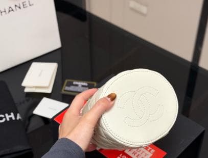 可愛✨非売品 キルティング ホワイトショルダーバッグ