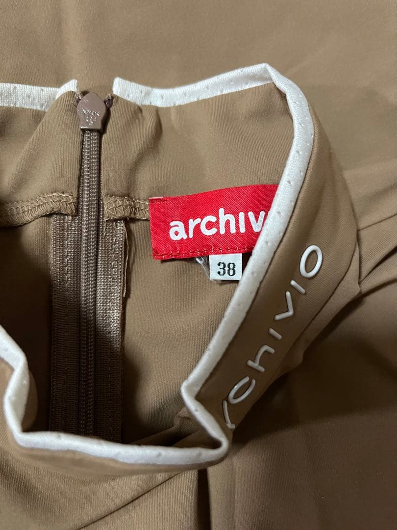 archivo2023❣️UV速乾プルオーバー38Mサイズ1度着用のみ美品