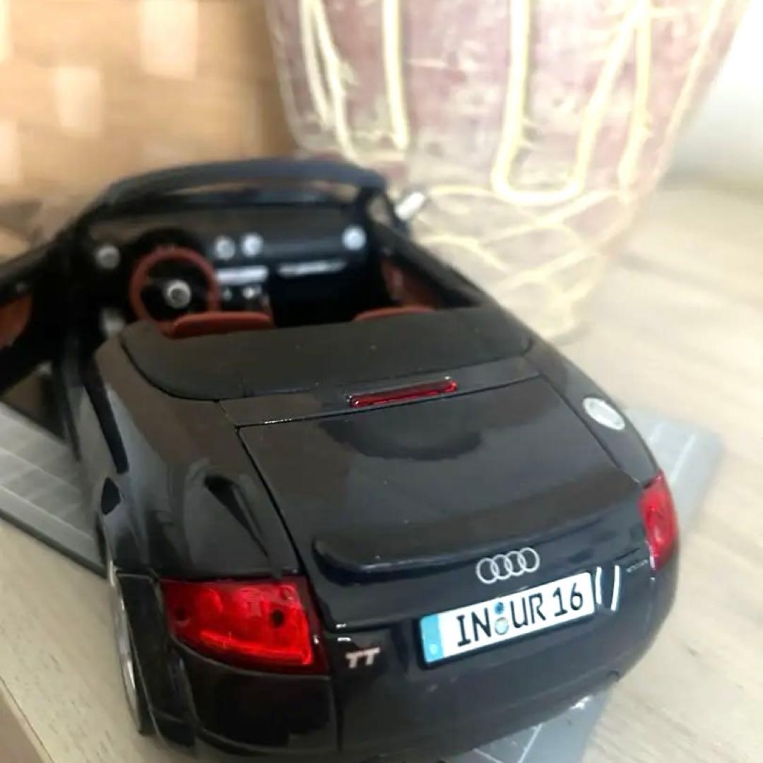 Maisto（マイスト）製の1/18スケール アウディ TT ロードスター