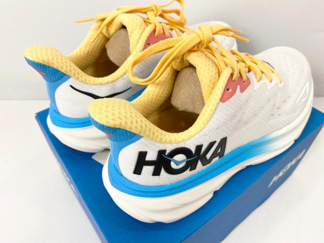 新品 HOKA CLIFTON9 23cm