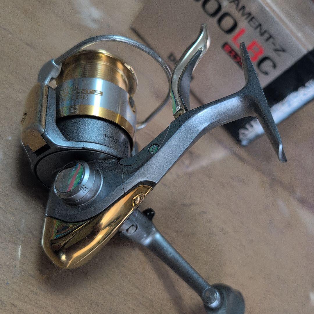 DAIWA TOURNAMENT−Z 2500LBC 替スプール付