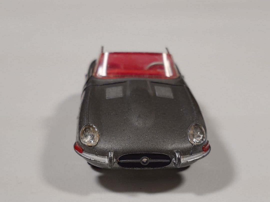 ミニカー TEKNO 926 JAGUAR E TYPE