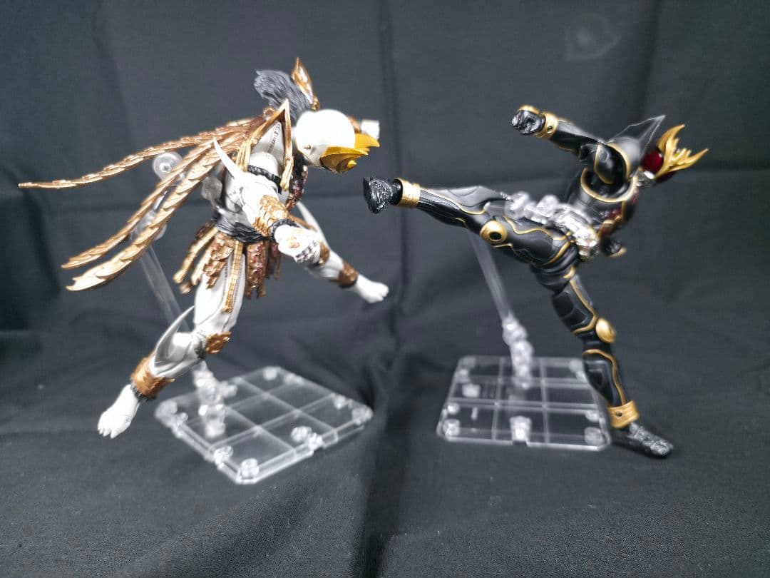 真骨彫 仮面ライダークウガ 九郎ヶ岳の死闘セット ダクバ