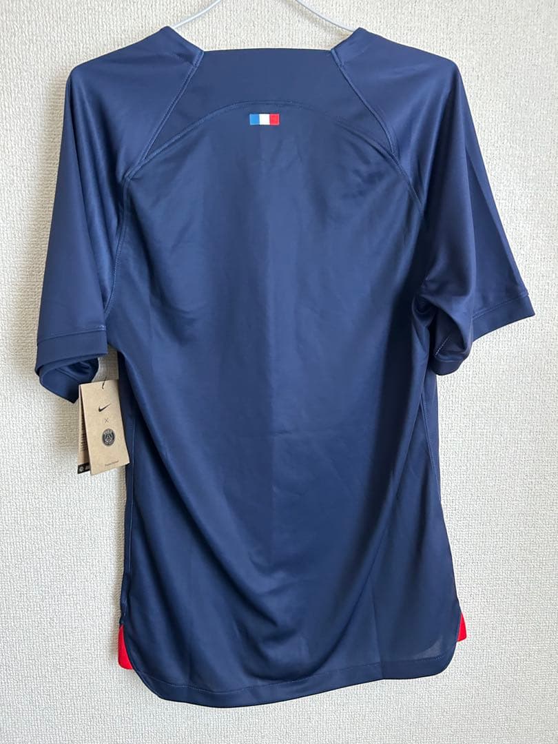 パリサンジェルマンNike シャツ Mサイズ　フランス