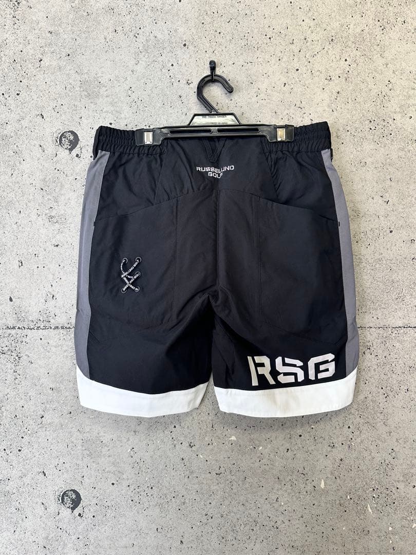 【新品未使用】サイズ4 メンズ ハーフパンツ ラッセルノ 2685
