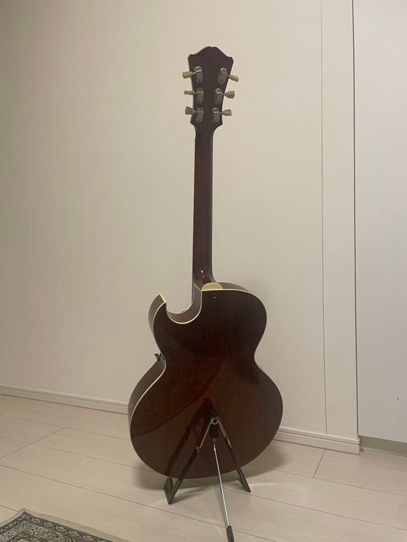 Eastman AR-175CE フルアコースティックギター　ハードケース付属