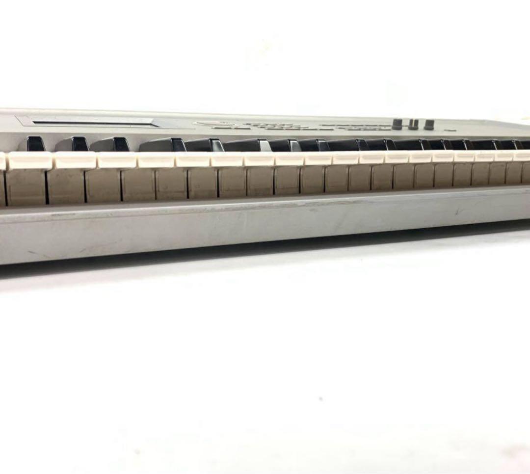 希少 KORG コルグ　TRITON PRO シンセサイザー　76鍵盤　ピアノ