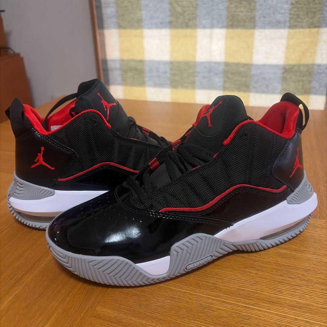 新品Jordanステイロイヤル26センチ