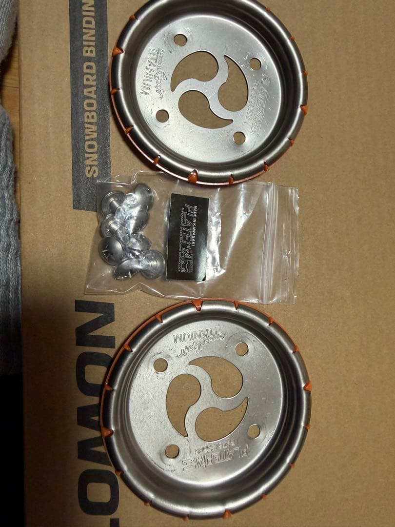 PLATEPIA 2.0 SALOMON用 チタンディスク｜使用3回｜ビス未使用