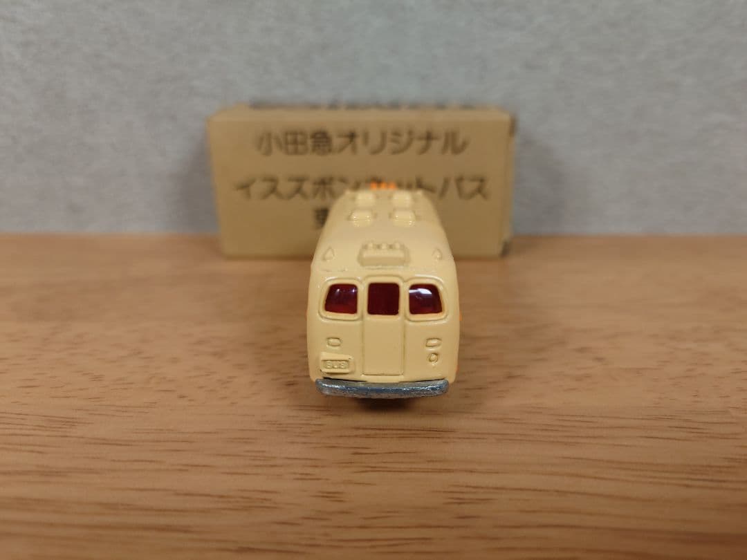 【未使用品】トミカ イスズボンネットバス 東海仕様 日本製