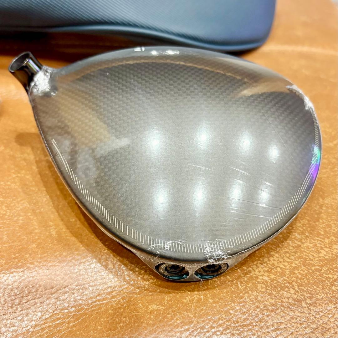 未使用 テーラーメイド Qi4D コアモデル 10.5° 保証書、ヘッドカバー付