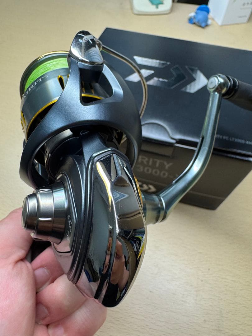 DAIWA AIRITY PC LT3000-XH スピニングリール