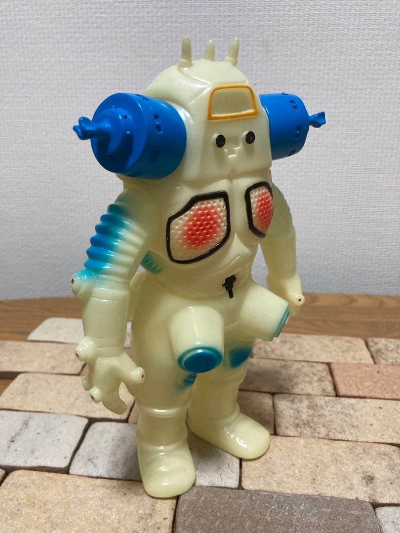 ブルマァクキングジョー蓄光青耳⑧