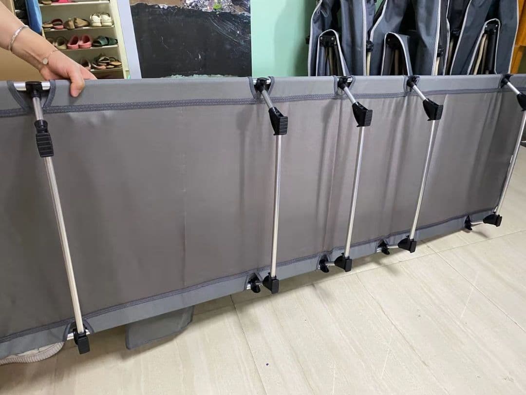新品　撥水　軽量　折り畳み式　アウトドアコット　ベッド　ローコット　収納袋付き