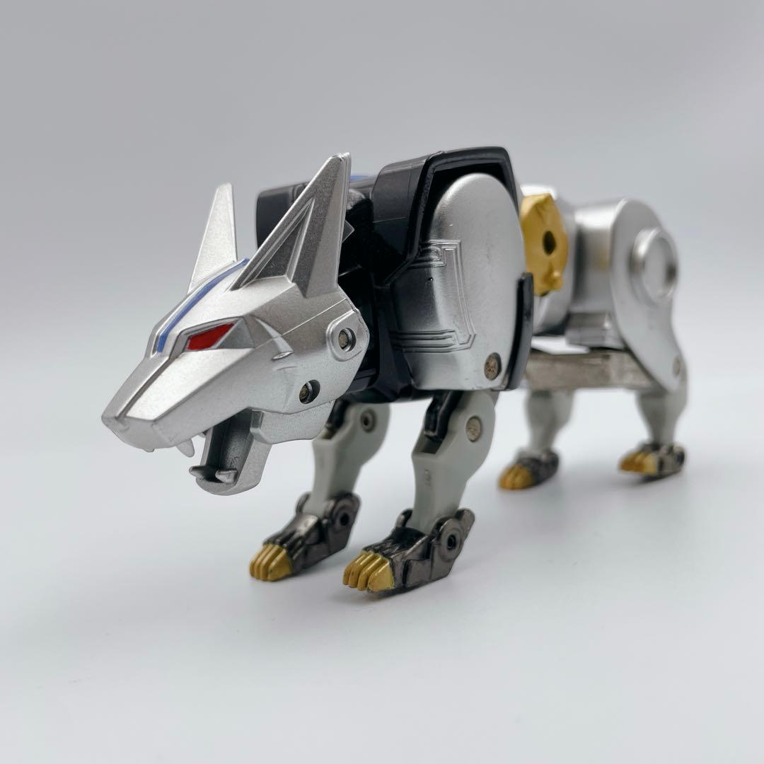 ✨入手困難 百獣戦隊ガオレンジャー DXバイソン ウルフ ハンマーヘッドシャーク