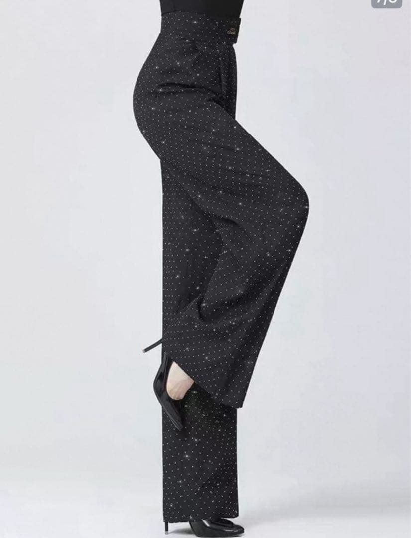 激安‼️美品‼️社交ダンス用　小粒なダイヤモンドを付き　ストレートパンツ　Lサイズ
