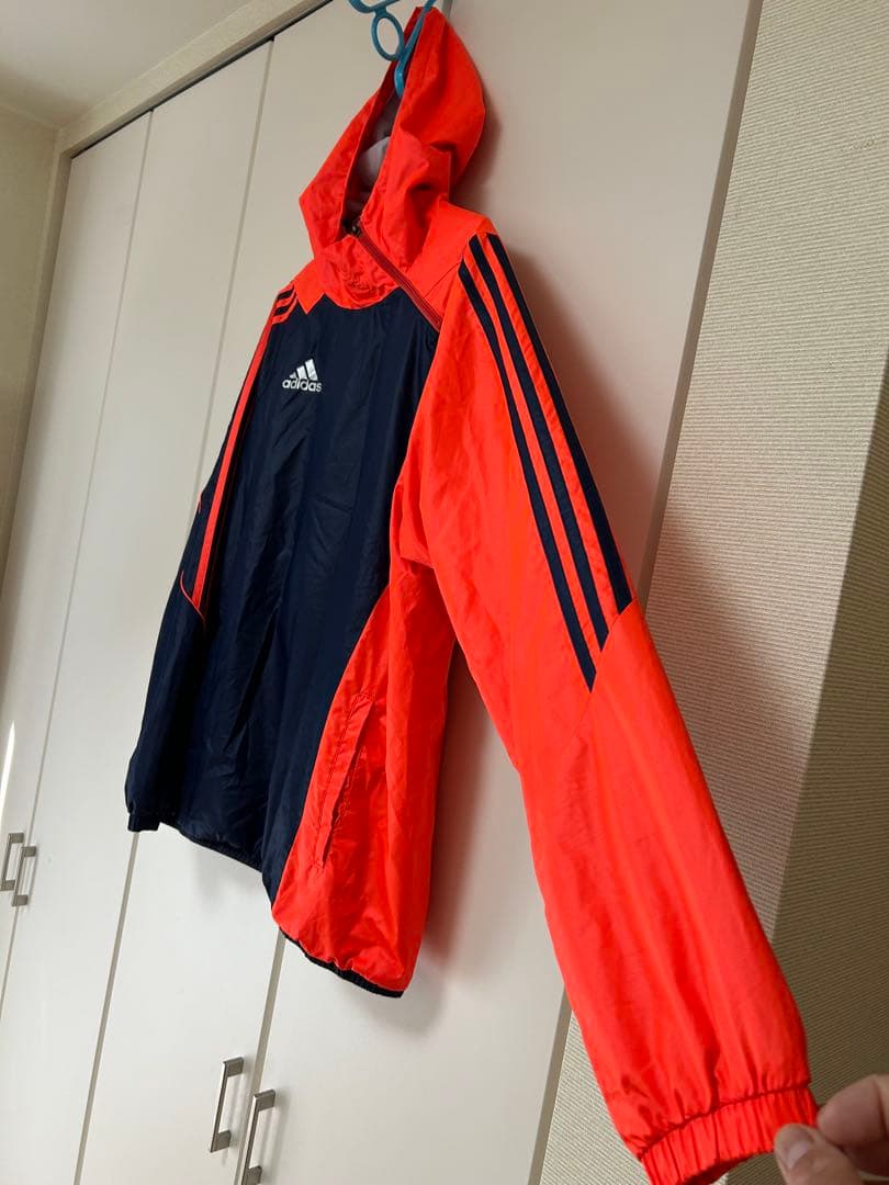 アディダスセットアップ シャカシャカ　 上下O/XL。