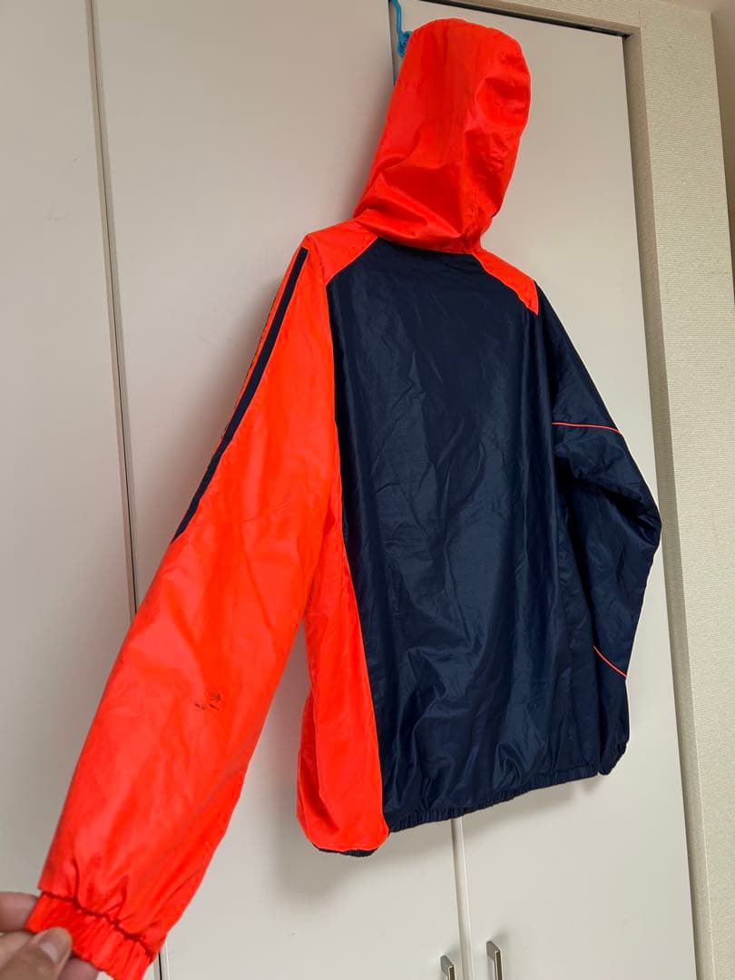 アディダスセットアップ シャカシャカ　 上下O/XL。
