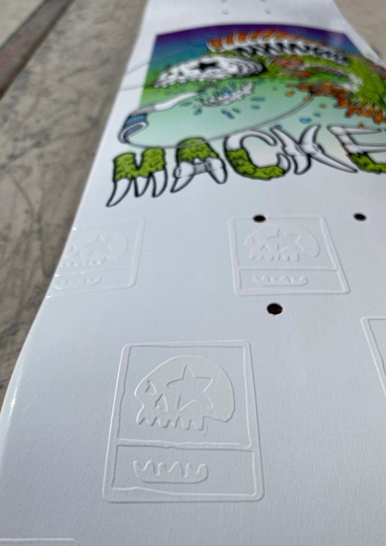 【新品送料込】MxMxM MACKEY 1st PRO MODEL 8.0”