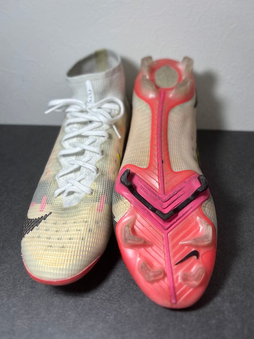 【本日限定価格】Nike マーキュリアルヴェイパー14 FG