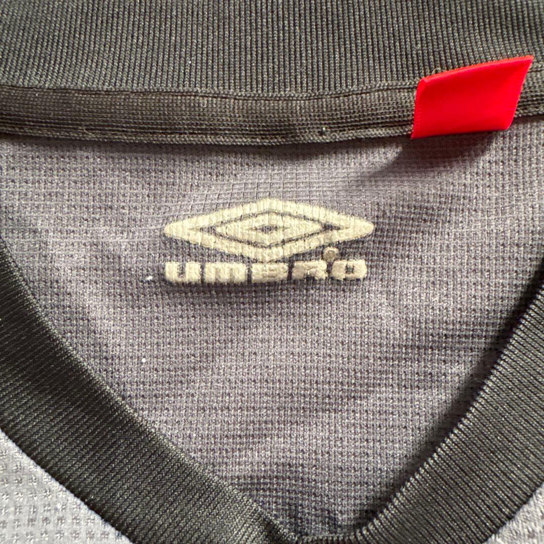 ヴァンフォーレ甲府　Umbro サッカーシャツ 黒 背番号4 O-XO