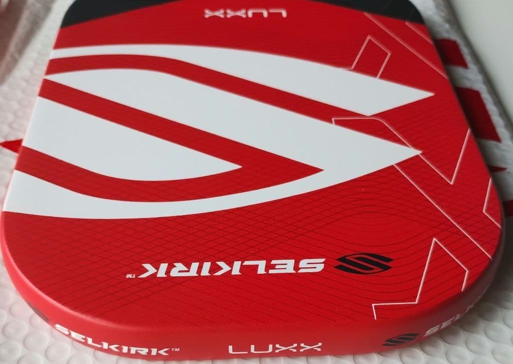 新品 セルカークLUXX Control Air ピックルボール パドル