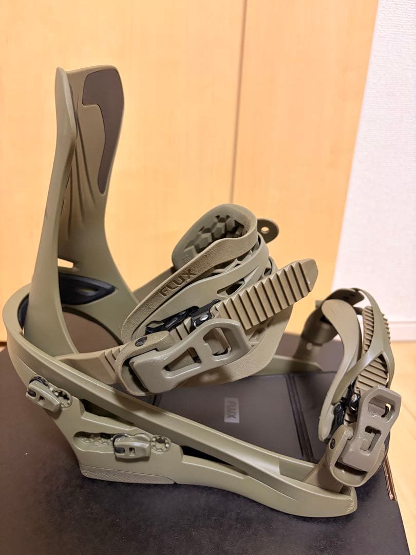 本日限定値下‼️FLUX DS スノーボード ビンディング Mサイズ カーキ
