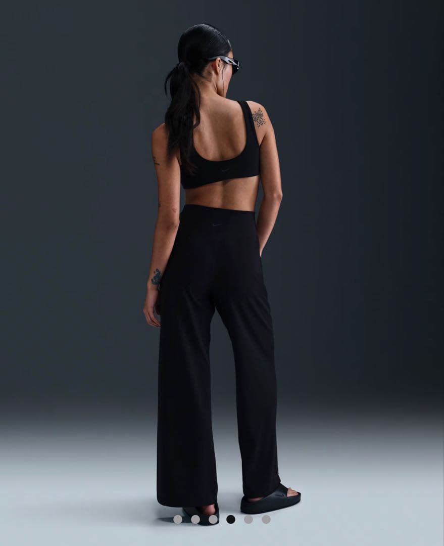 NIKE Dri-FIT ハイウエスト ワイドレッグパンツ