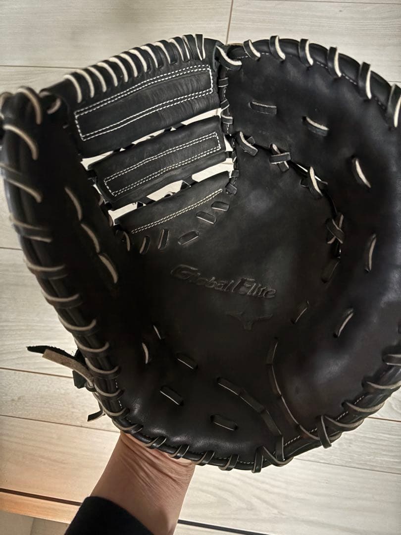 Mizuno Global Elite 軟式ミット