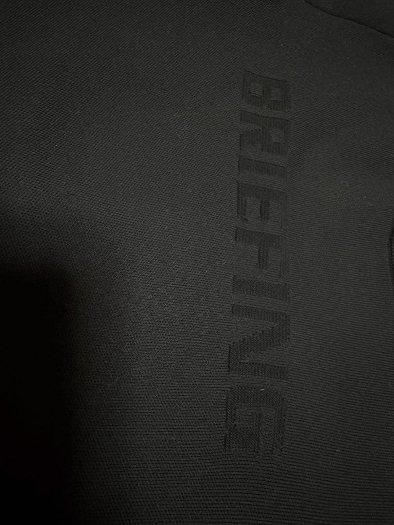 BRIEFING ブラック ニットセーター