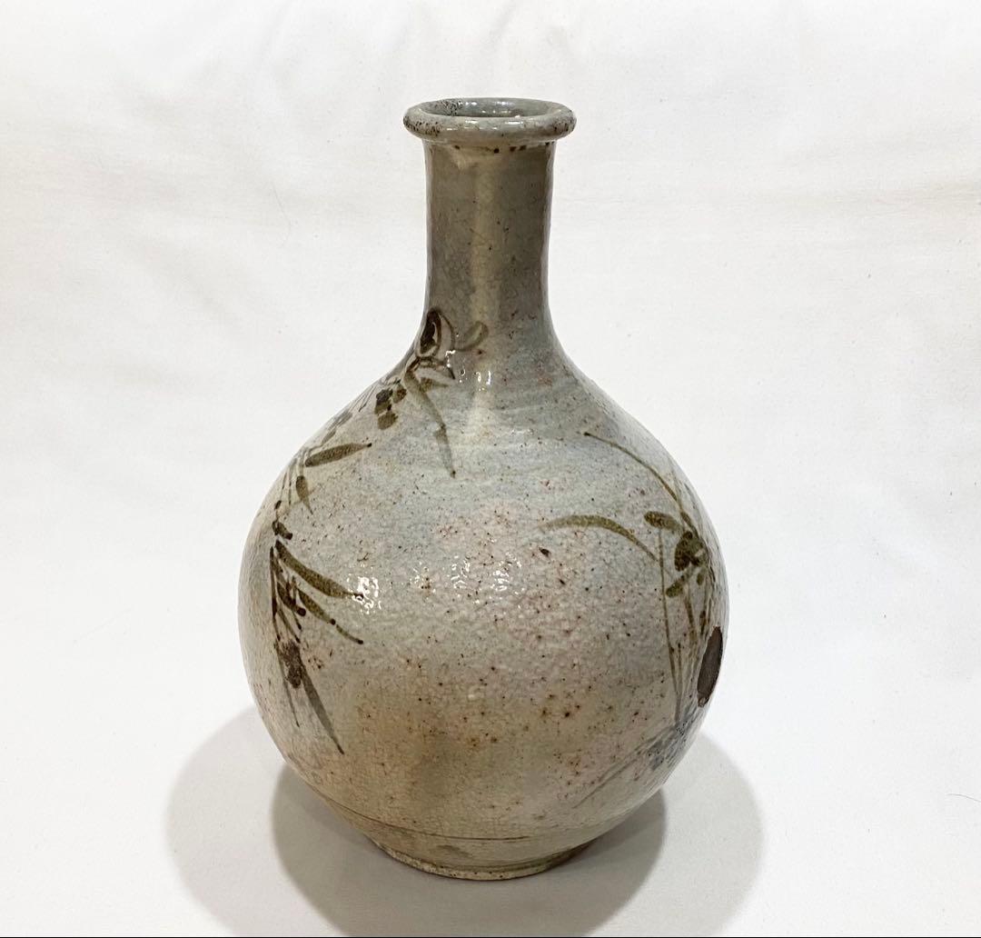 古唐津／レトロな唐津系 黒牟田　“鉄絵草花文大徳利\"
