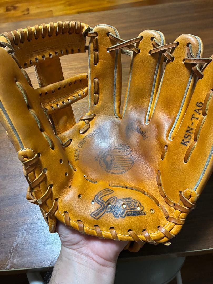 Slugger Aggressive Baseball 軟式グローブ