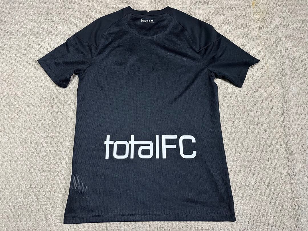 Nike F.C. ブラック　プラクティスシャツ　美品