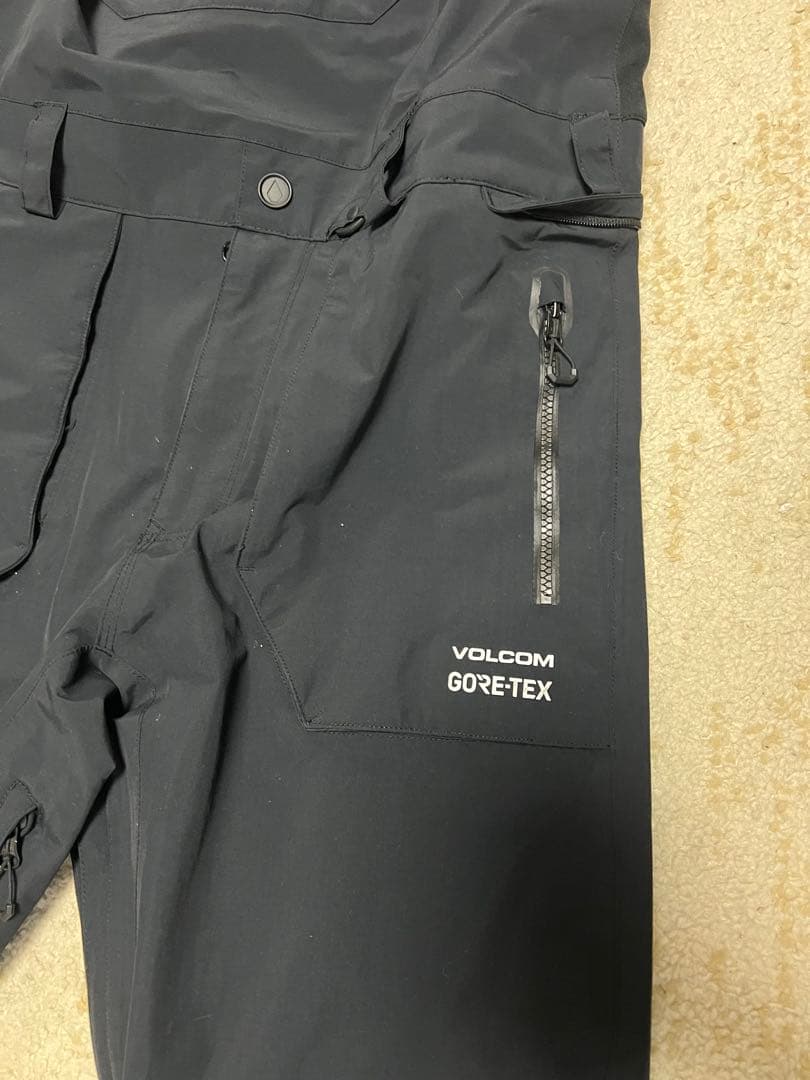 AYLLSvolcom rain gore-tex ボルコム　ビブ　パンツ