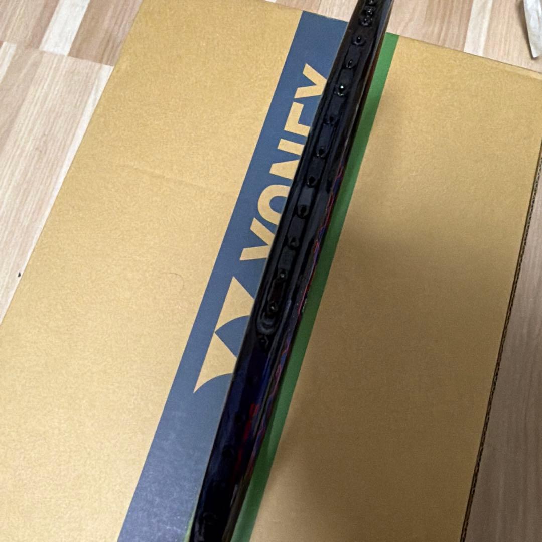 YONEX DUORA 8xp バドミントンラケット　3UG5