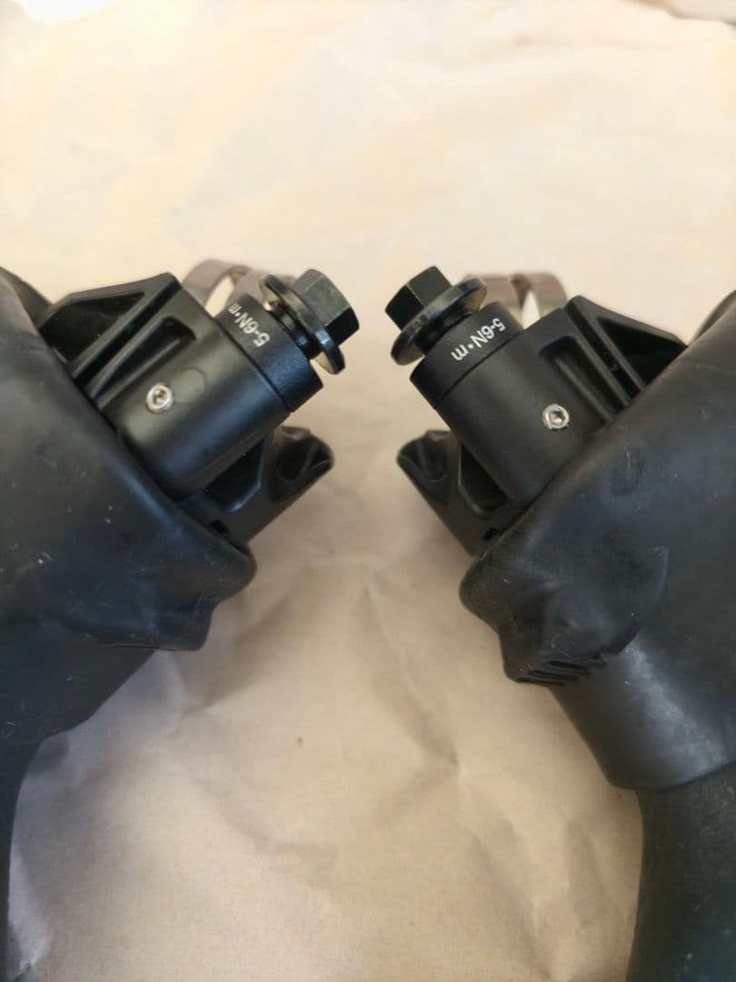 【右STIジャンク扱い】Ultegra 油圧STIレバー、ブレーキセット