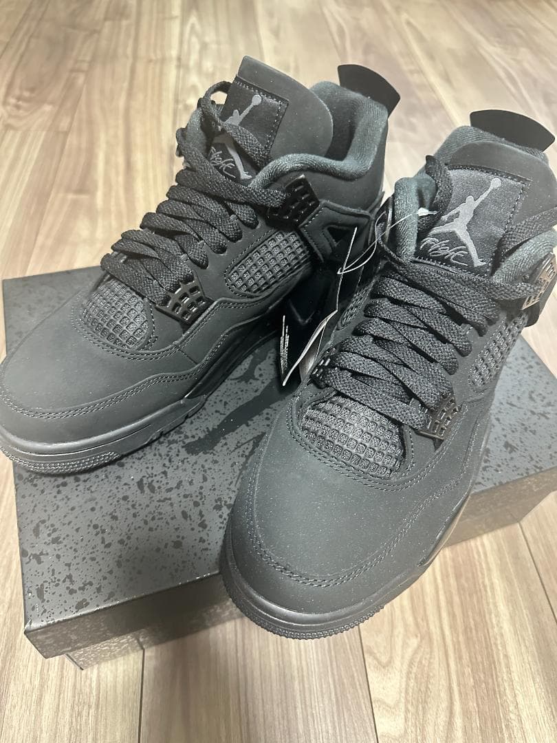 【新品】Nike Air Jordan 4 \"Black Cat\" 27.5cm