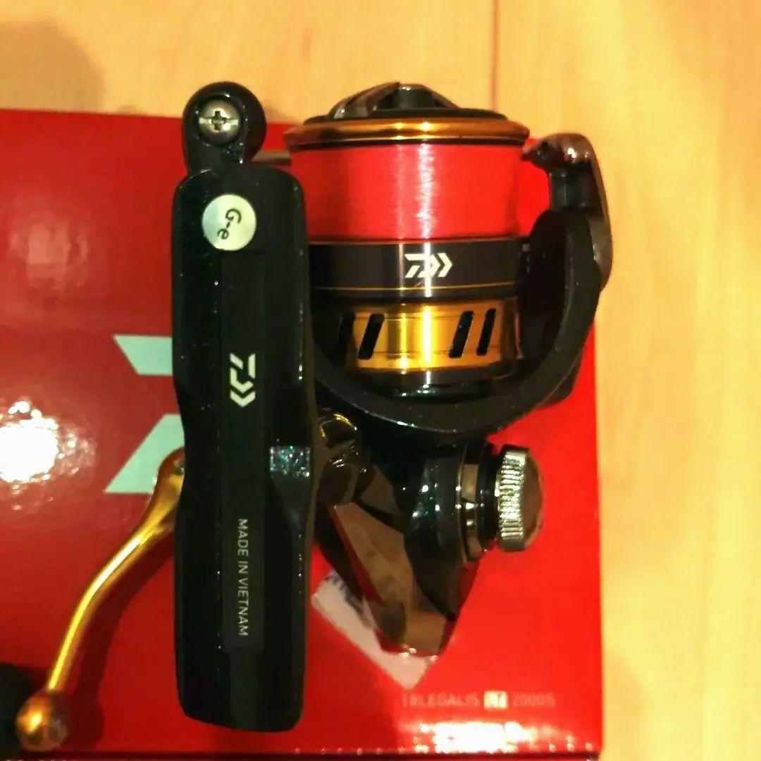 Daiwa LEGALIS LT 2000S スピニングリール