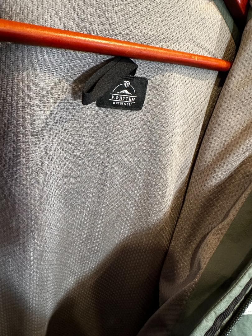 プリズム　P.RHYTHM　INSULATION JACKET スノー　展示品
