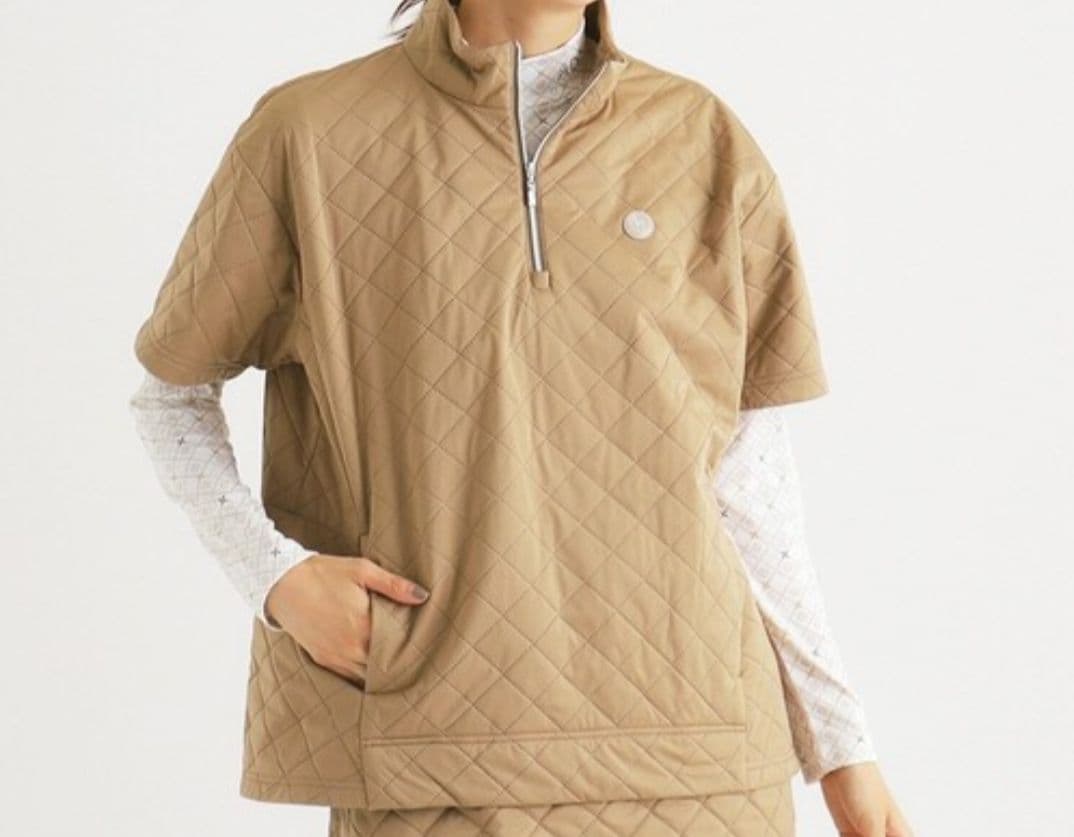 新品　adabat ベージュ キルティング ハーフジップ　ゴルフウェア　半袖