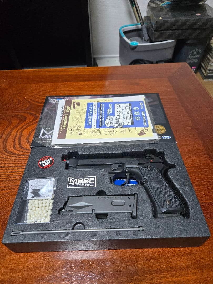 M92F Military Model ガスガン 新品のビー玉袋付き