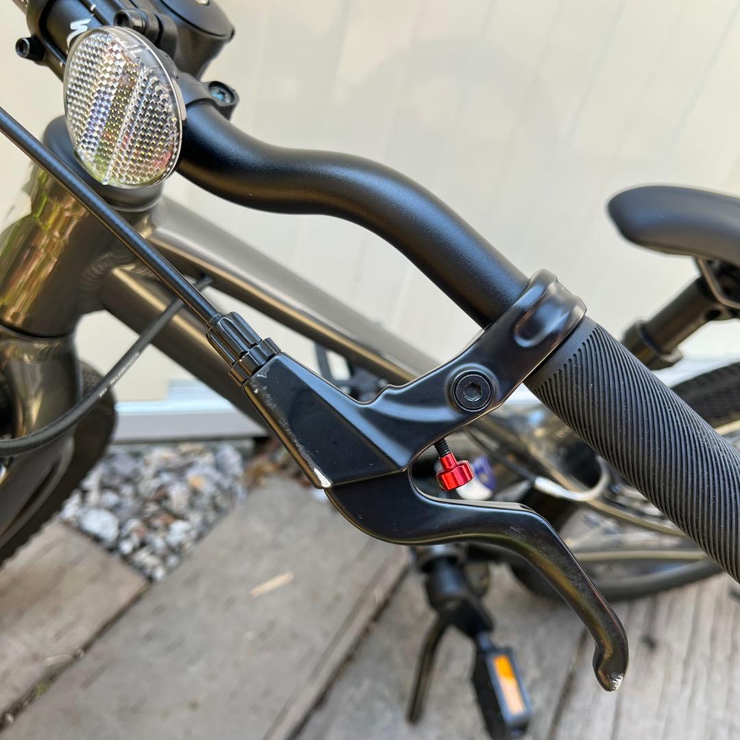 自転車本体 Specialized JETT 16 inch