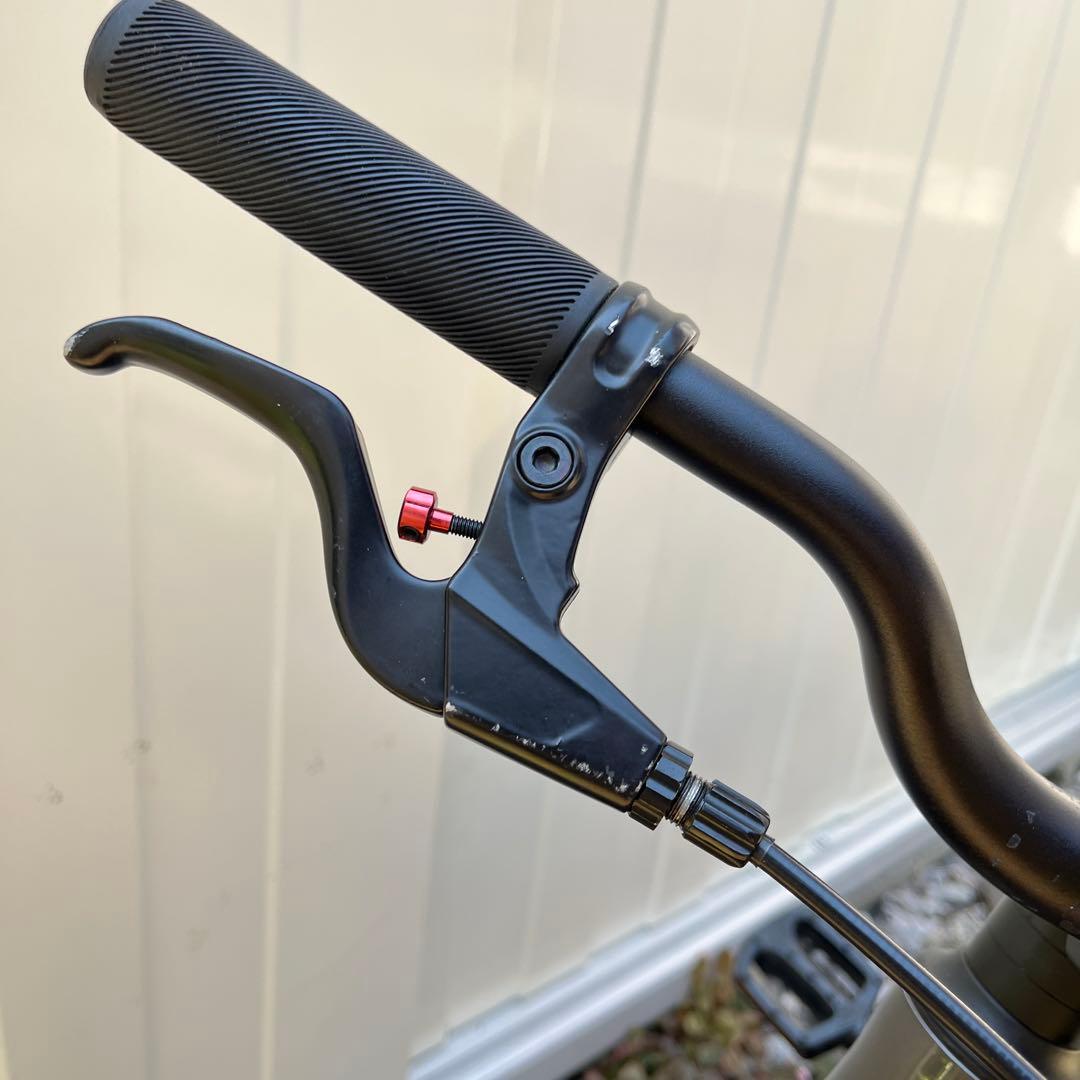 自転車本体 Specialized JETT 16 inch