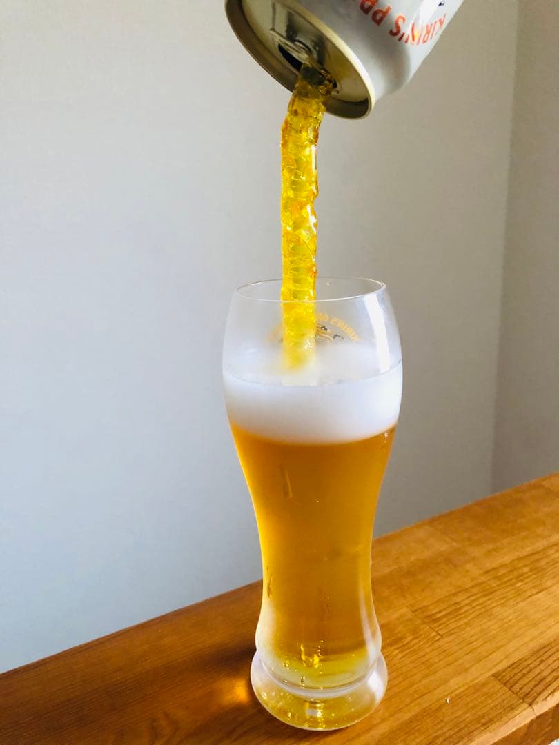 ⭐︎ROZE⭐︎　持ち上げビール　アサヒスーパードライ　麒麟一番搾り　水滴付き