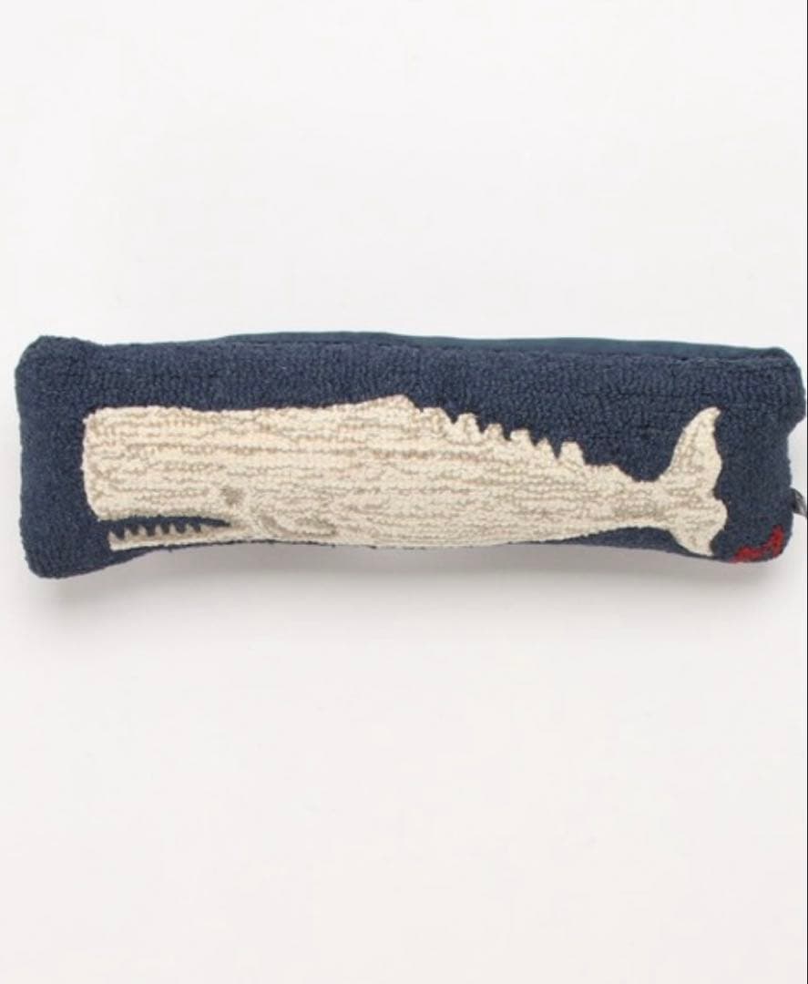 【新品未使用、未開封】L.L.Bean ウールピロー　クジラ　クッション
