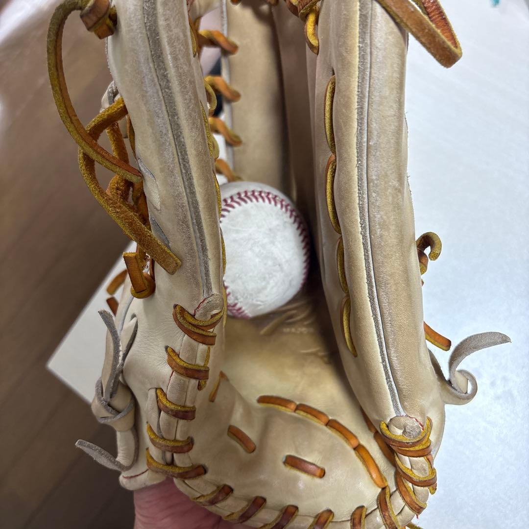 ミズノプロ硬式外野手用グローブ